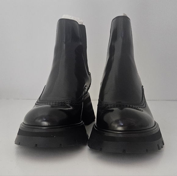 Alexander McQueen wander chelsea boots - Picture 4 of 8